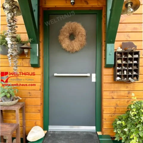 LA00 · WeltHaus