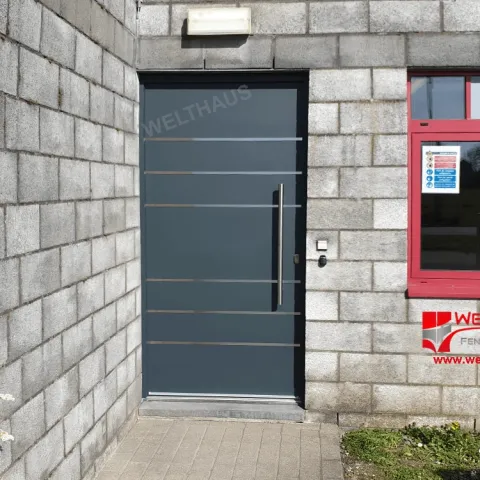 LA111 · WeltHaus